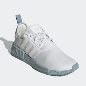 Authentic Adidas grey and gold sneakers size 9 unisex